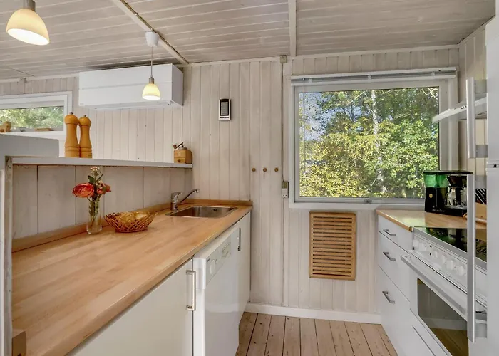 Lovely In With Kitchen Casa vacanze *